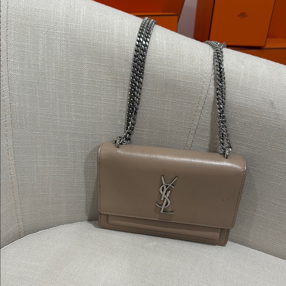 Yves Saint Laurent Beige Leather Chain Bag